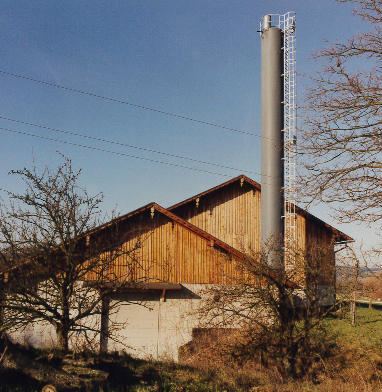 aussenansicht-hackgutheizung-pram