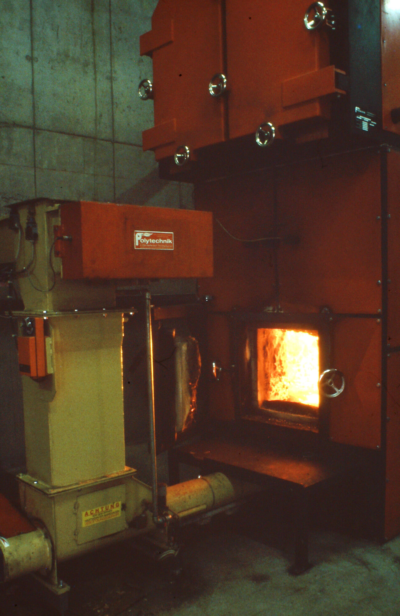 hackgutheizung-pram-alter-kessel