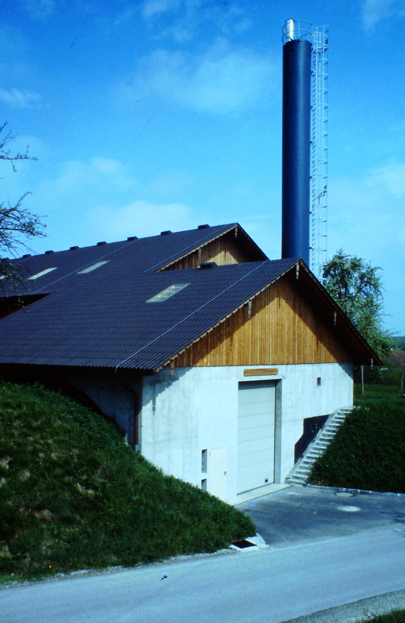 hackgutheizung-pram-eingang